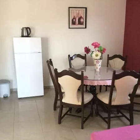 In Rogoznica With Terrace, Air Conditioning, Wi-fi