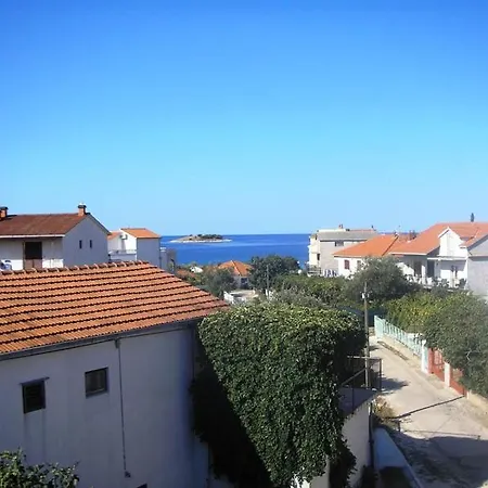 In Rogoznica With Terrace, Air Conditioning, Wi-fi * Rogoznica (Sibenik-Knin)