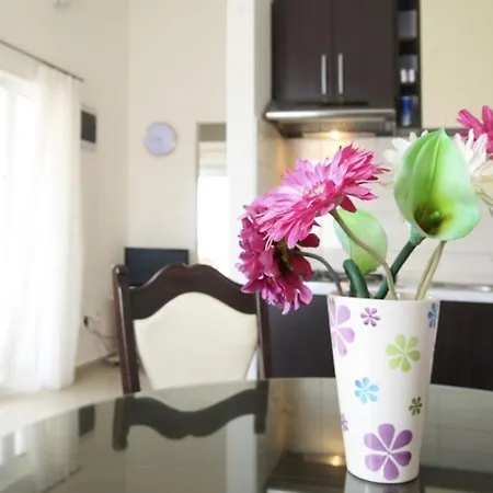 In Rogoznica With Terrace, Air Conditioning, Wi-fi * Rogoznica (Sibenik-Knin)