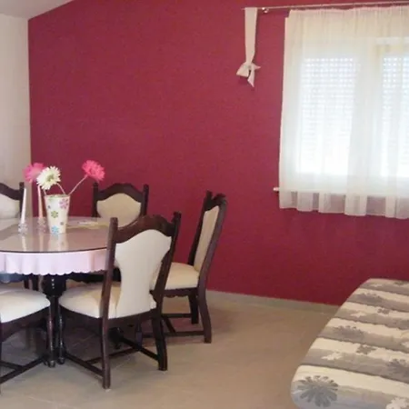 In Rogoznica With Terrace, Air Conditioning, Wi-fi Apartamento *