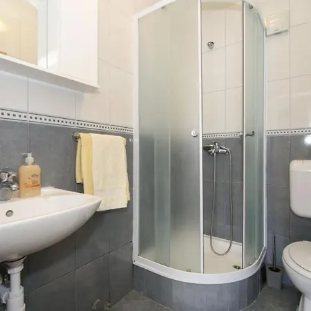 In Rogoznica With Terrace, Air Conditioning, Wi-fi * Rogoznica (Sibenik-Knin)